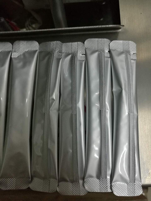 顆粒切圓角自動包裝機(jī)